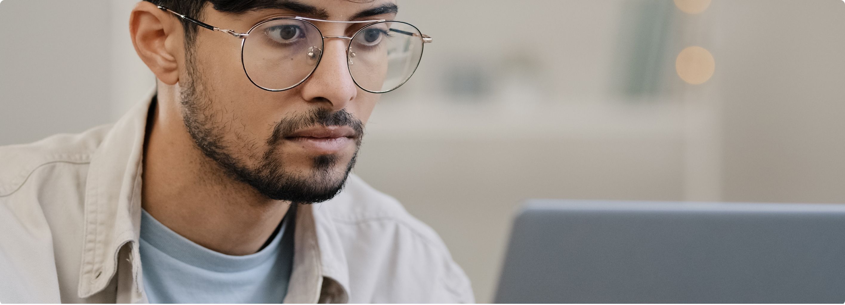 在Exness以最佳点差交易XAUUSD